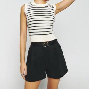 NWT Reformation Mason Shorts Black Tencel Pleated High Rise Minimalist Size 6